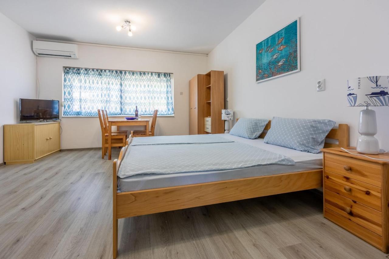 Apartments Ratko Jadranovo Εξωτερικό φωτογραφία